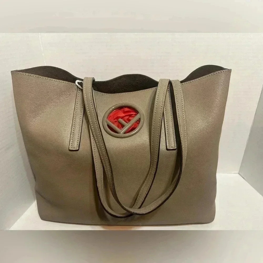 Authentic Fendi tote! Such a cute travel bag, but not bulky. Super trendy! W/COA - Picture 4 of 16